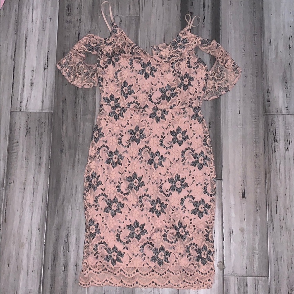 ASTR mini lace dress
